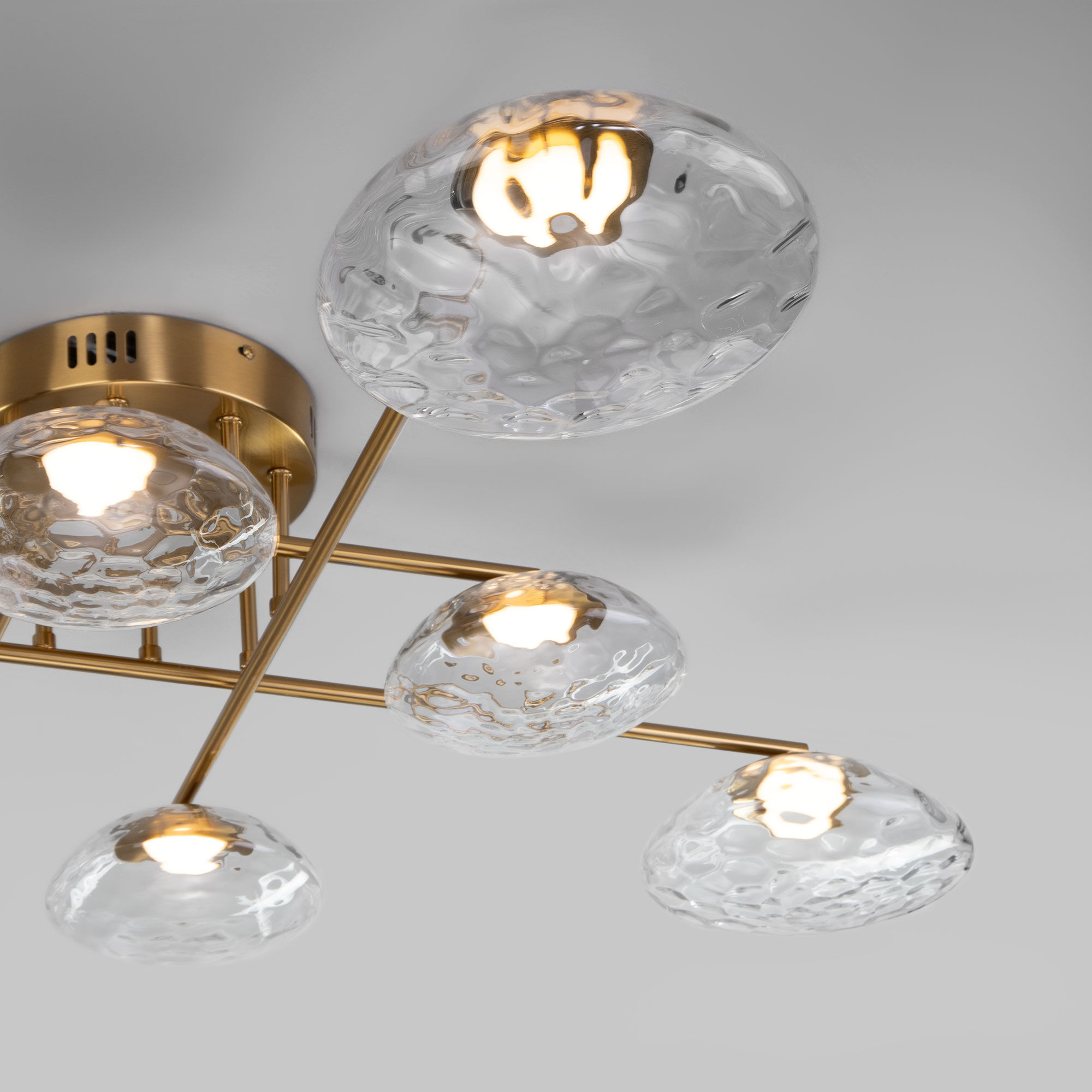 Светильник Eurosvet 50389 LED латунь