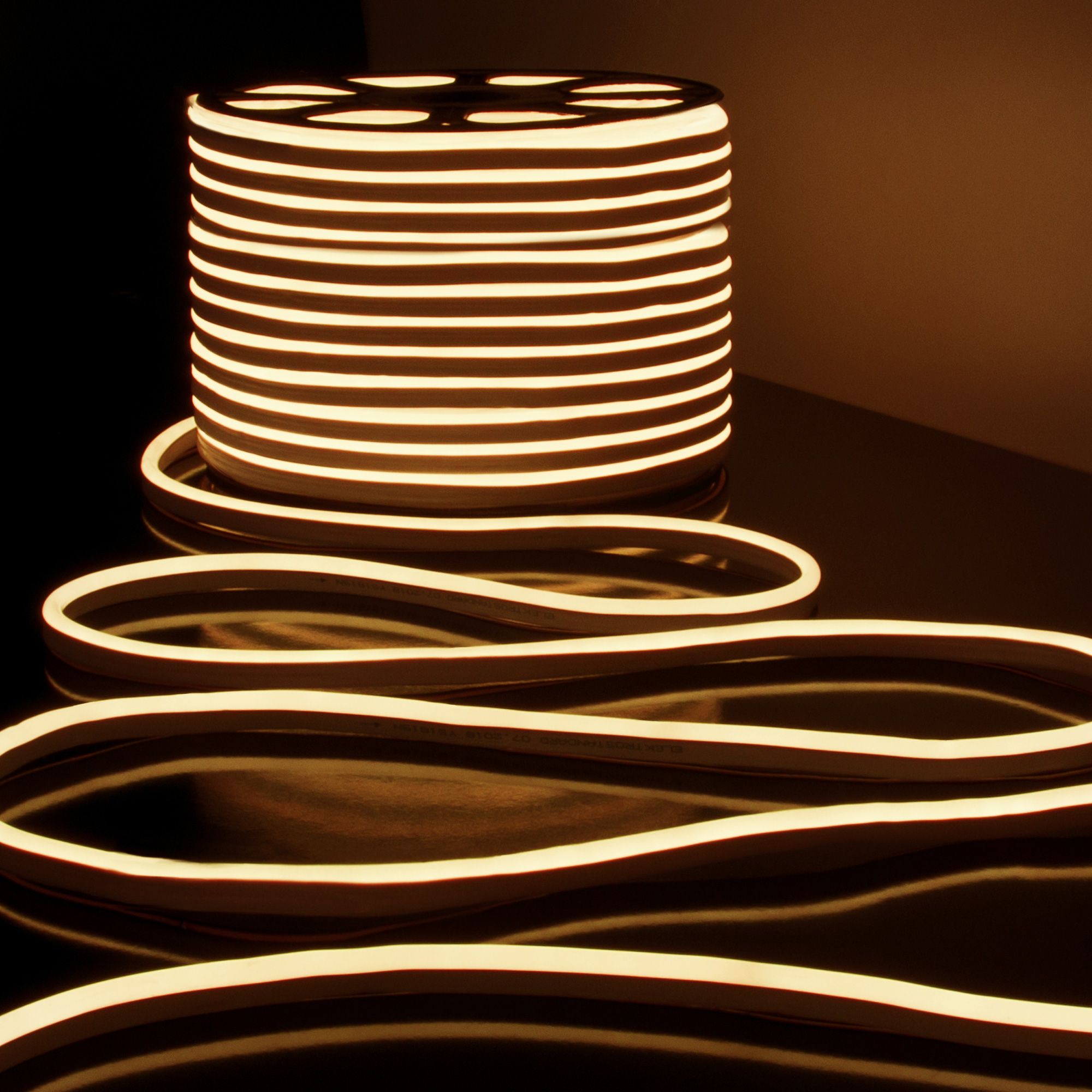 Уличный светильник Elektrostandard Гибкий неон 220V 9,6W 120Led 2835 IP67 односторонний теплый белый, 50 м