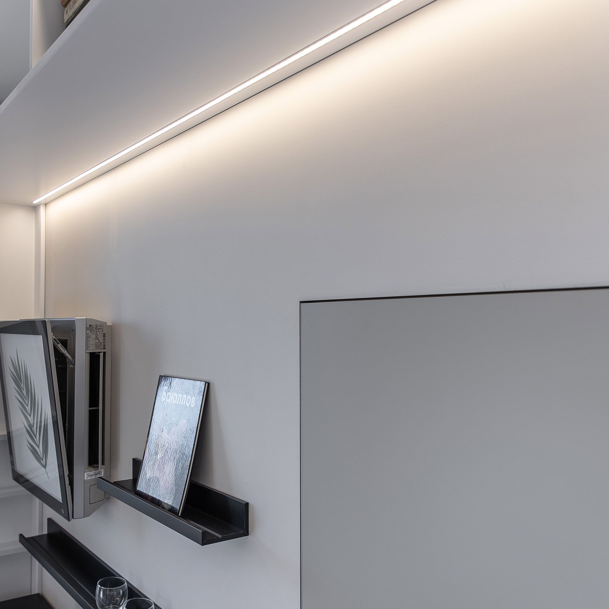 Светодиодная лента профиль Elektrostandard LL-2-ALP007