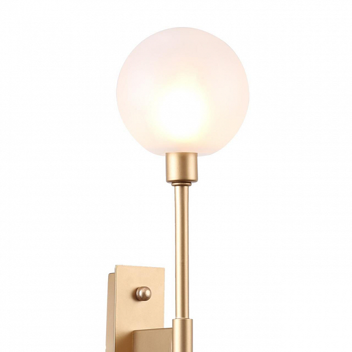 Светильник на 1 лампу Favourite 2515-1W
