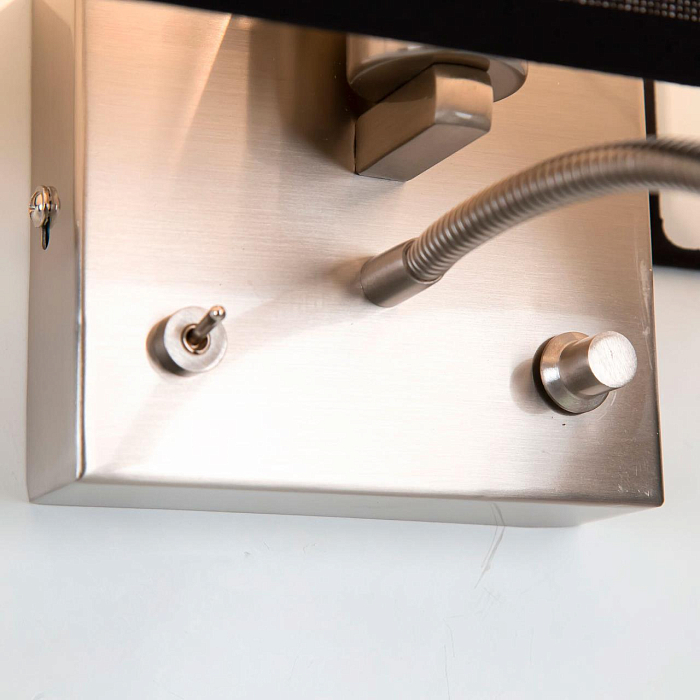 CL704301 Декарт Хром.Мат+Черный Св-к Настенный Бра светодиодное  CL704301