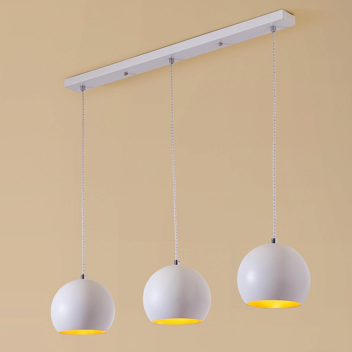 Светильник тройной  CL945130