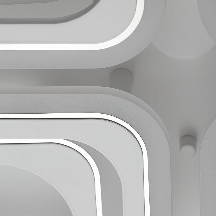 Люстра потолочная  CL232A180E