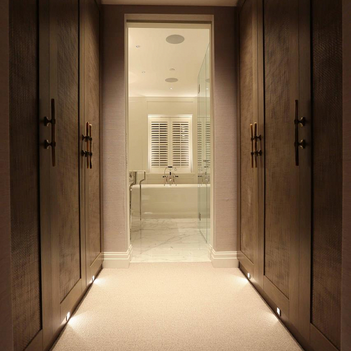 Светильник для лестниц Favourite 4047-1W