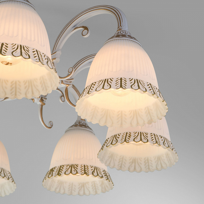 Светильник потолочная Eurosvet 60107/8 белый с золотом