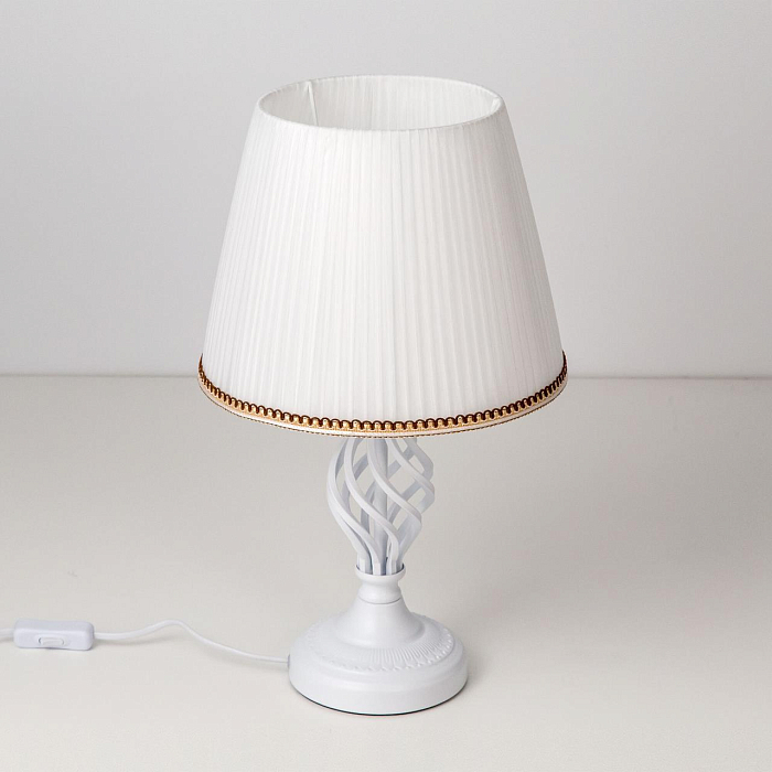 CL402800 Вена Белый Св-к Настольный Настольная лампа интерьерная  CL402800