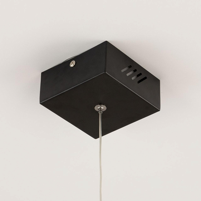 CL719301 Куб Черный Св-к Подвес, LED 40W*4000K Светильник светодиодный  CL719301