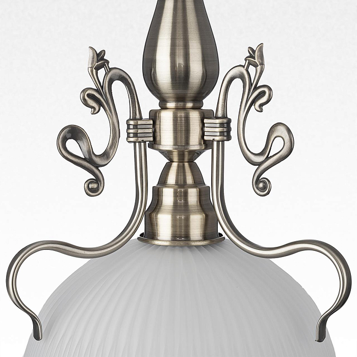 Светильник  CL434121