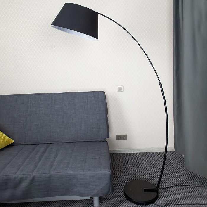 CL807011 Арчи Черный Св-к Торшер Торшер на 1 лампу  CL807011