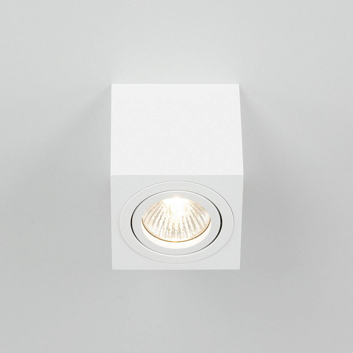 Светильник накладной  CL538211