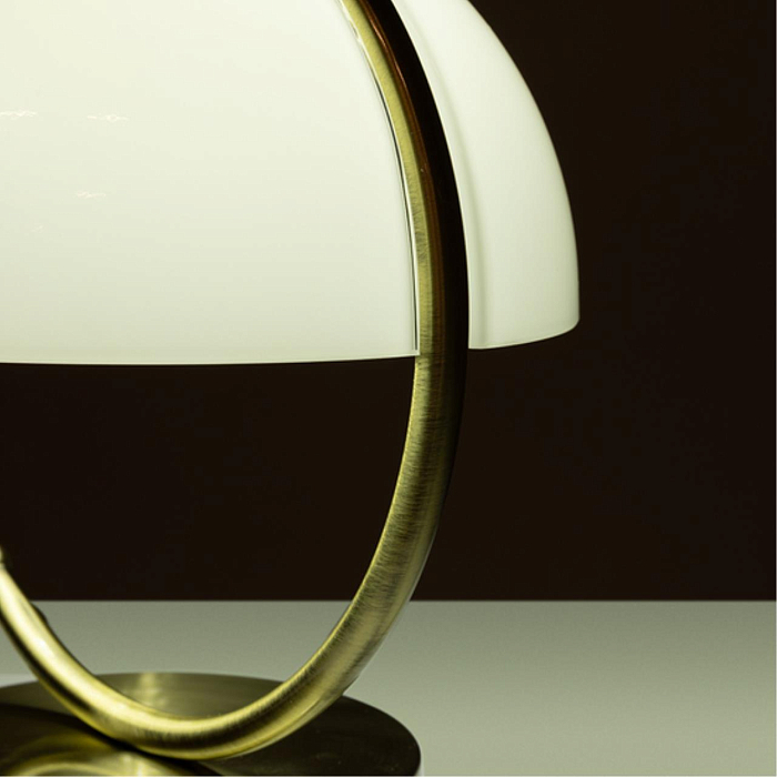 Настольная лампа ARTE LAMP A5041LT-1AB