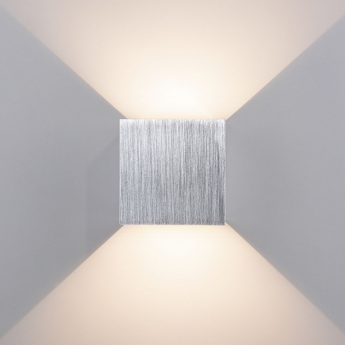 Уличный светильник настенный Elektrostandard 1548 TECHNO LED WINNER алюминий