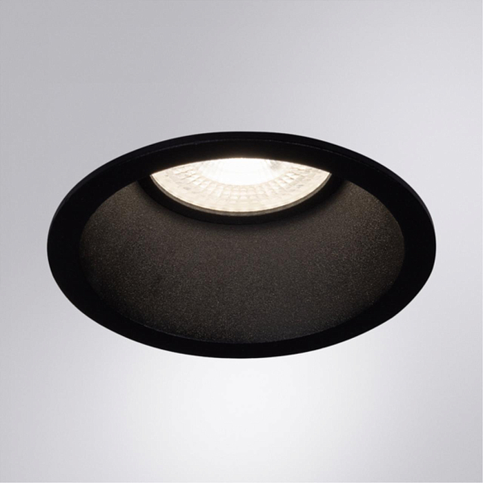 Светильник ARTE LAMP A2864PL-1BK