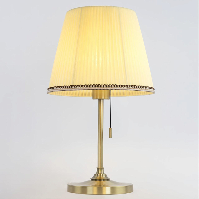 Настольная лампа Citilux CL402733