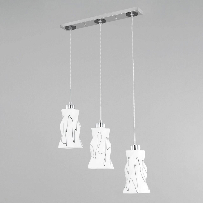 Светильник тройной  CL943131