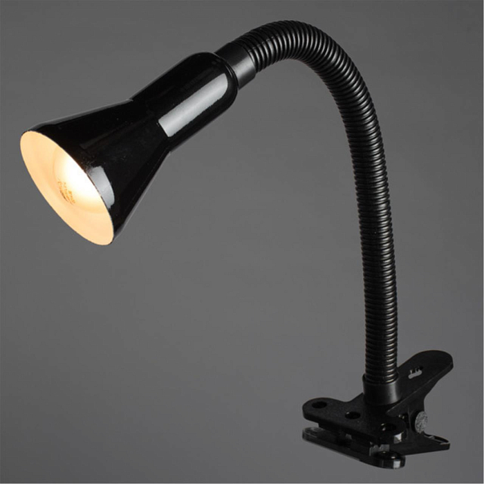 Настольная лампа для школьников ARTE LAMP A1210LT-1BK