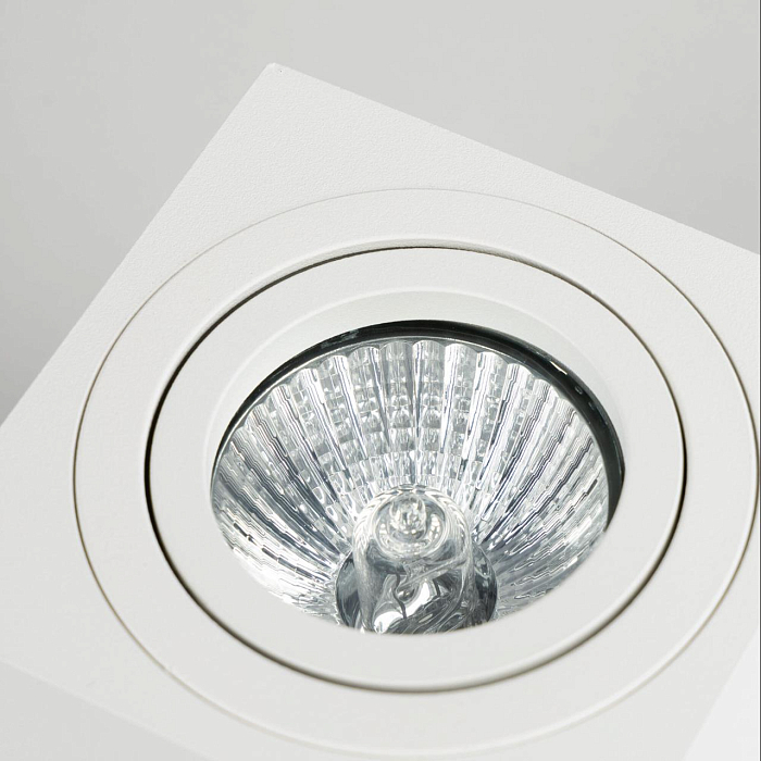 Светильник накладной  CL538211