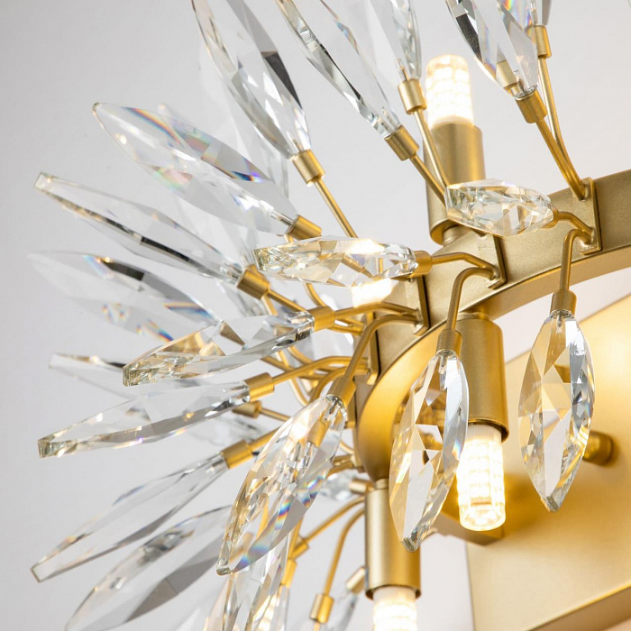 Светильник на 3 и более ламп Favourite 4058-6W