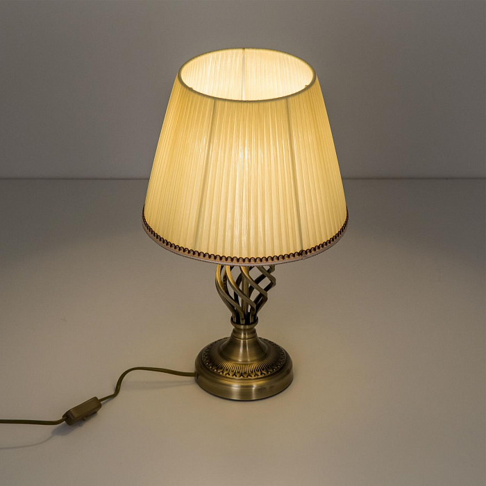 Настольная лампа интерьерная  CL402833