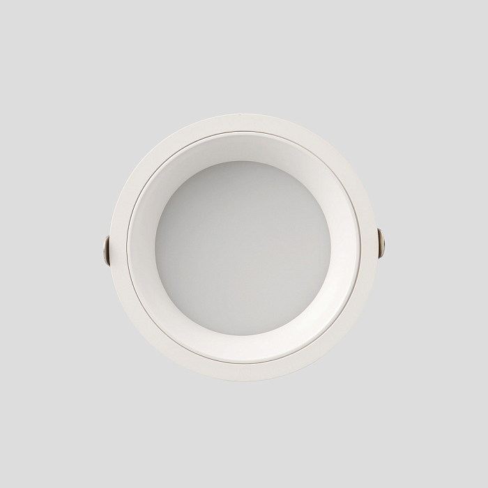 Crystal Lux CLT 529C105 WH 4000K