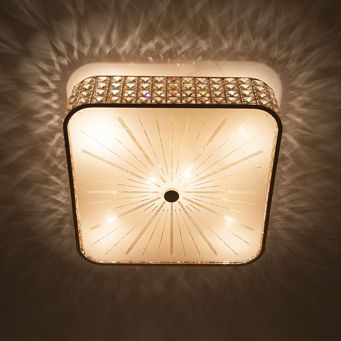 Люстра хрустальная  CL324262