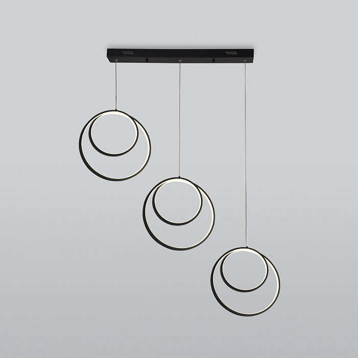 Люстра Eurosvet 90308/3 черный