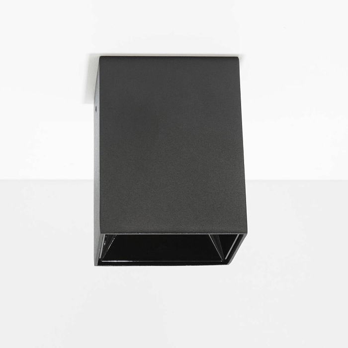 CL7440211 Старк Черный+Черный Св-к Потол. 12W*3500K Светильник накладной  CL7440211