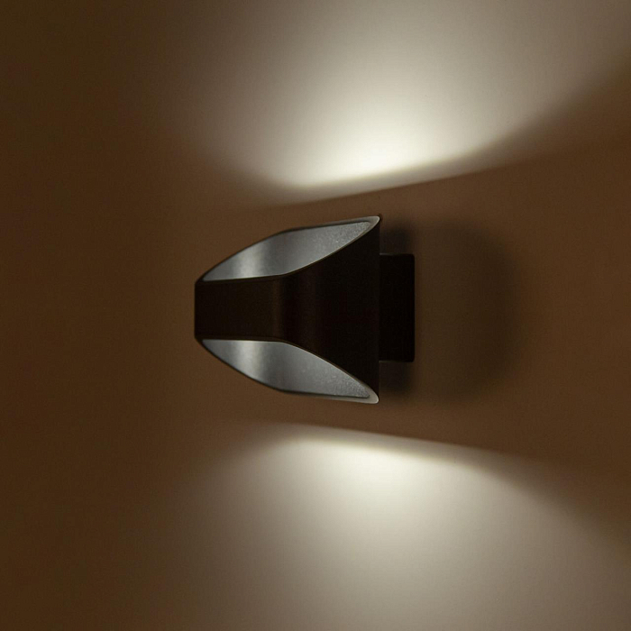 CL704071 Декарт-7 Черный Св-к Настенный Светильник светодиодное  CL704071