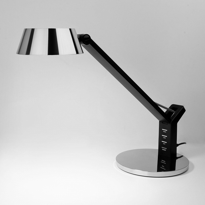Настольная лампа для школьников Eurosvet 80426/1 черный / серебро