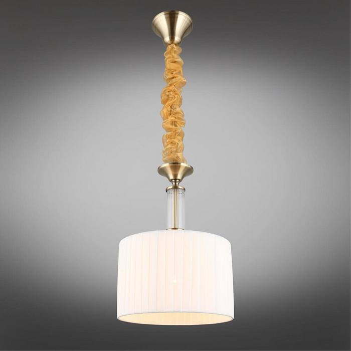 Светильник одинарный Omnilux OML-57606-01