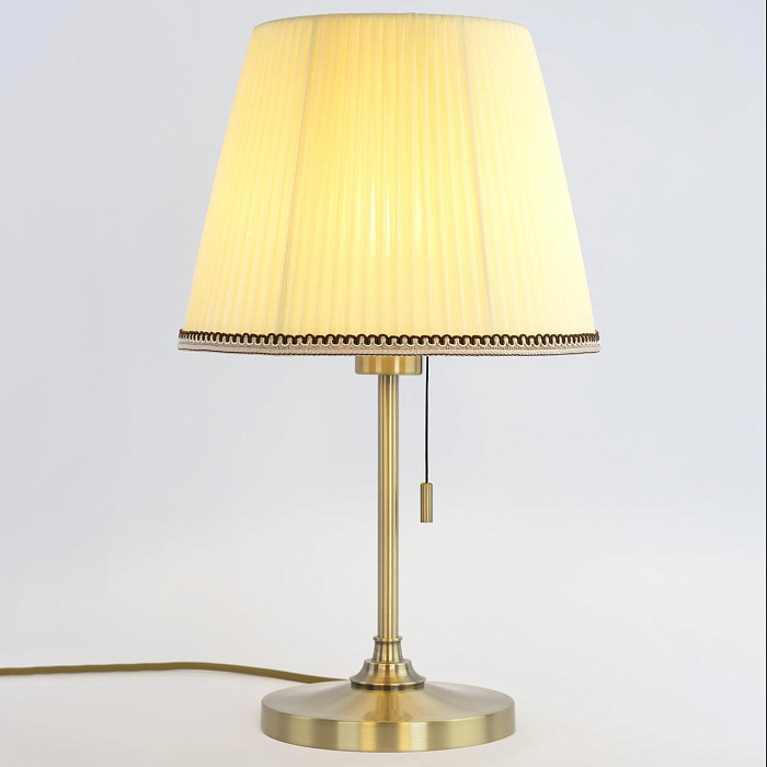 Настольная лампа Citilux CL402733
