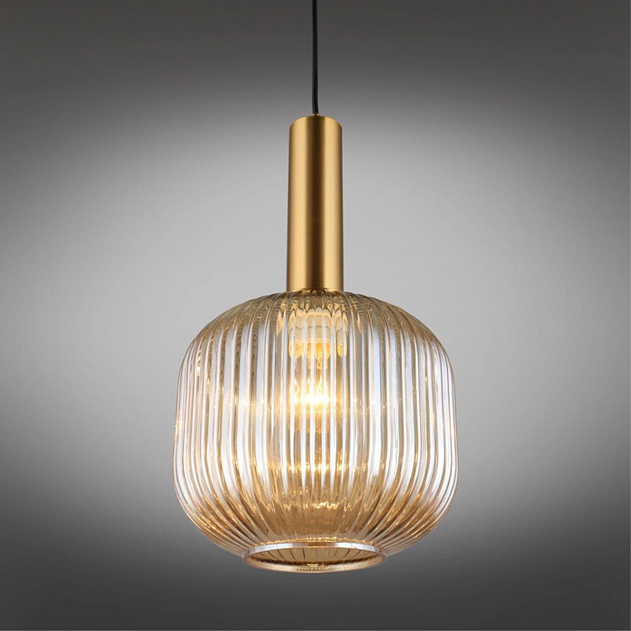 Светильник одинарный Omnilux OML-99406-01