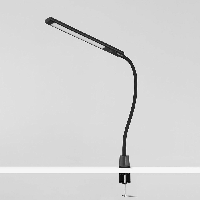 Настольная лампа для школьников  CL803091N