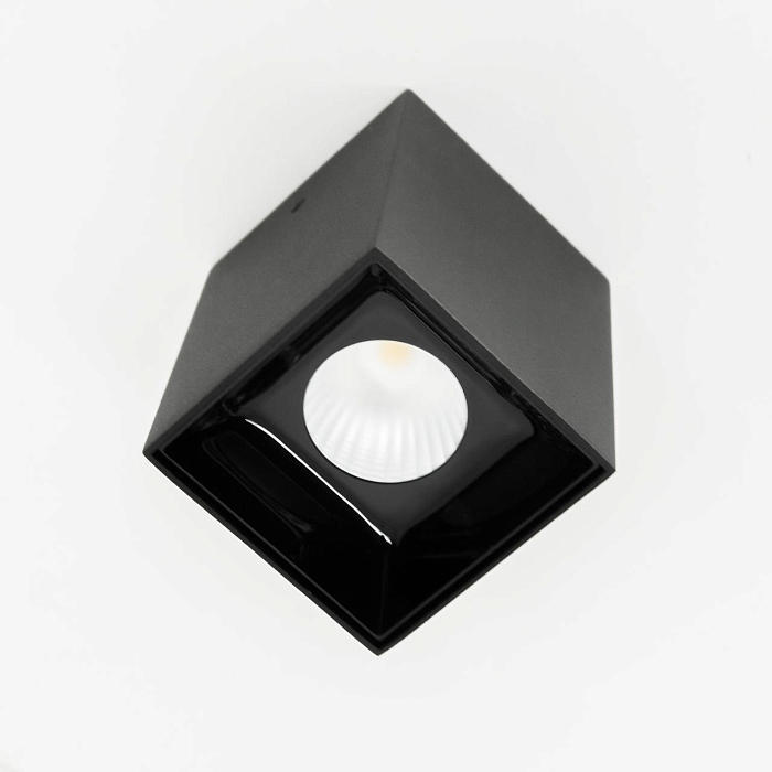 CL7440211 Старк Черный+Черный Св-к Потол. 12W*3500K Светильник накладной  CL7440211