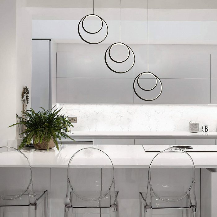 Люстра Eurosvet 90308/3 черный