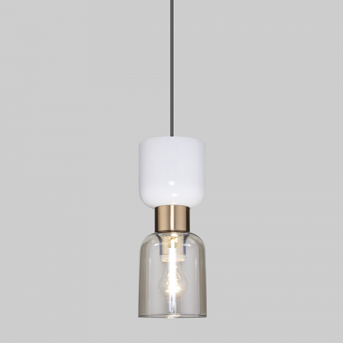 Светильник одинарный Eurosvet 50118/1 латунь