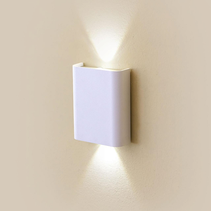 CL704400 Декарт Белый Св-к Настенный Светильник на 2 лампы  CL704400