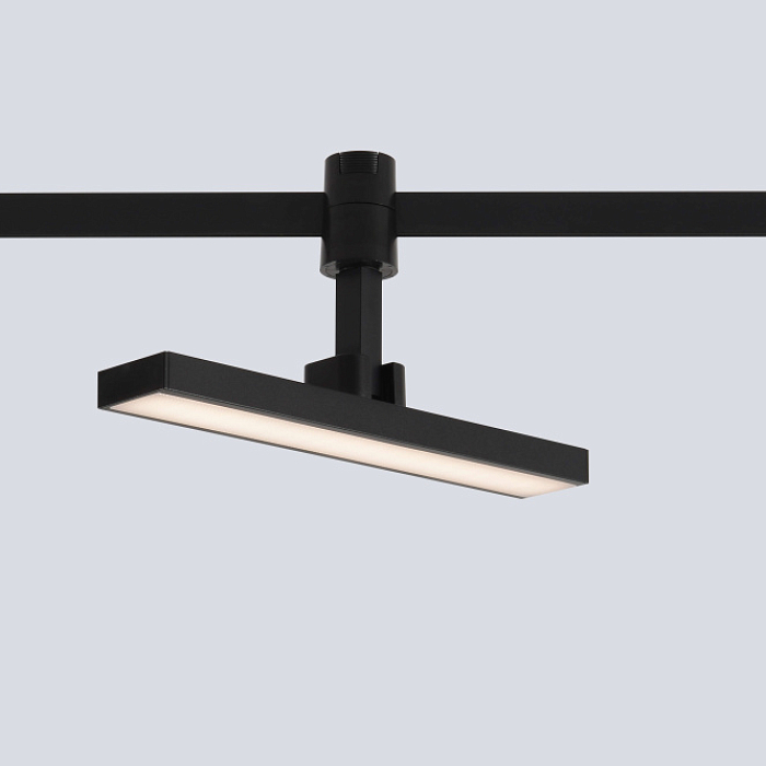 Crystal Lux CLT 0.37 001 10W BL SMART