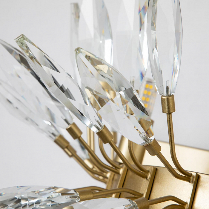 Светильник на 3 и более ламп Favourite 4058-6W