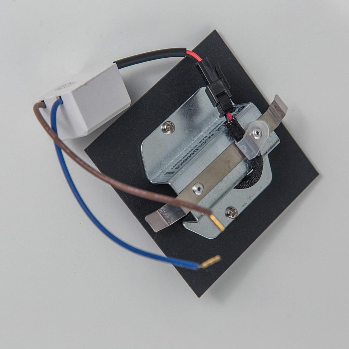 Уличный светильник встраиваемый  CLD006K5