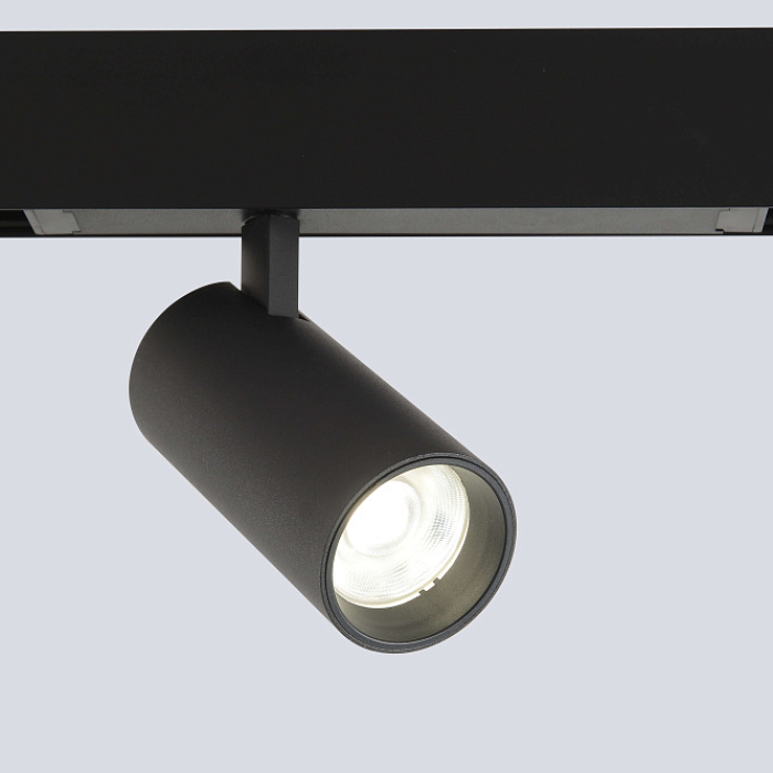 Crystal Lux CLT 0.35 003 18W BL 4000K