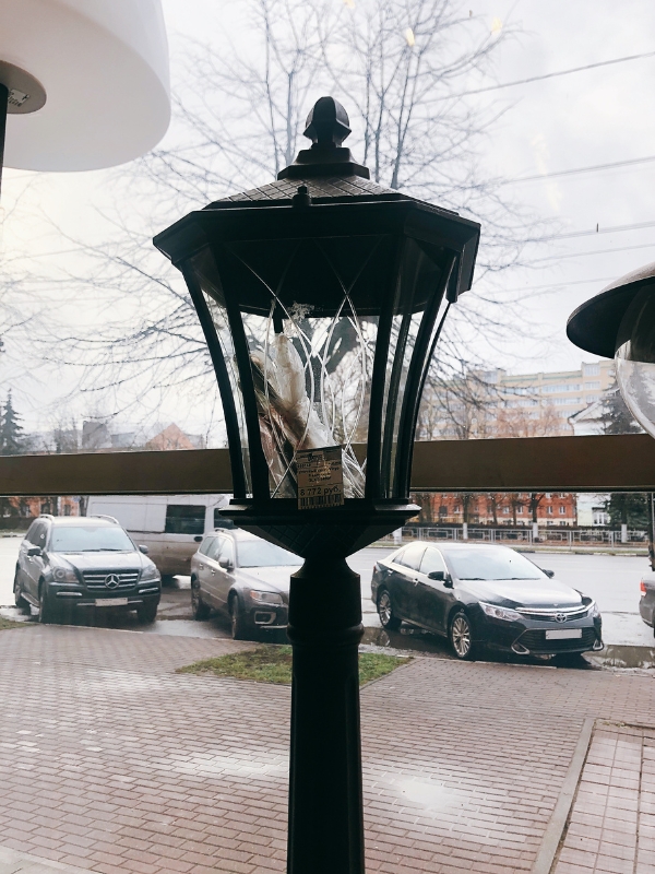 Уличный светильник Virgo – классический вариант для украшения террасы или придомовой территории